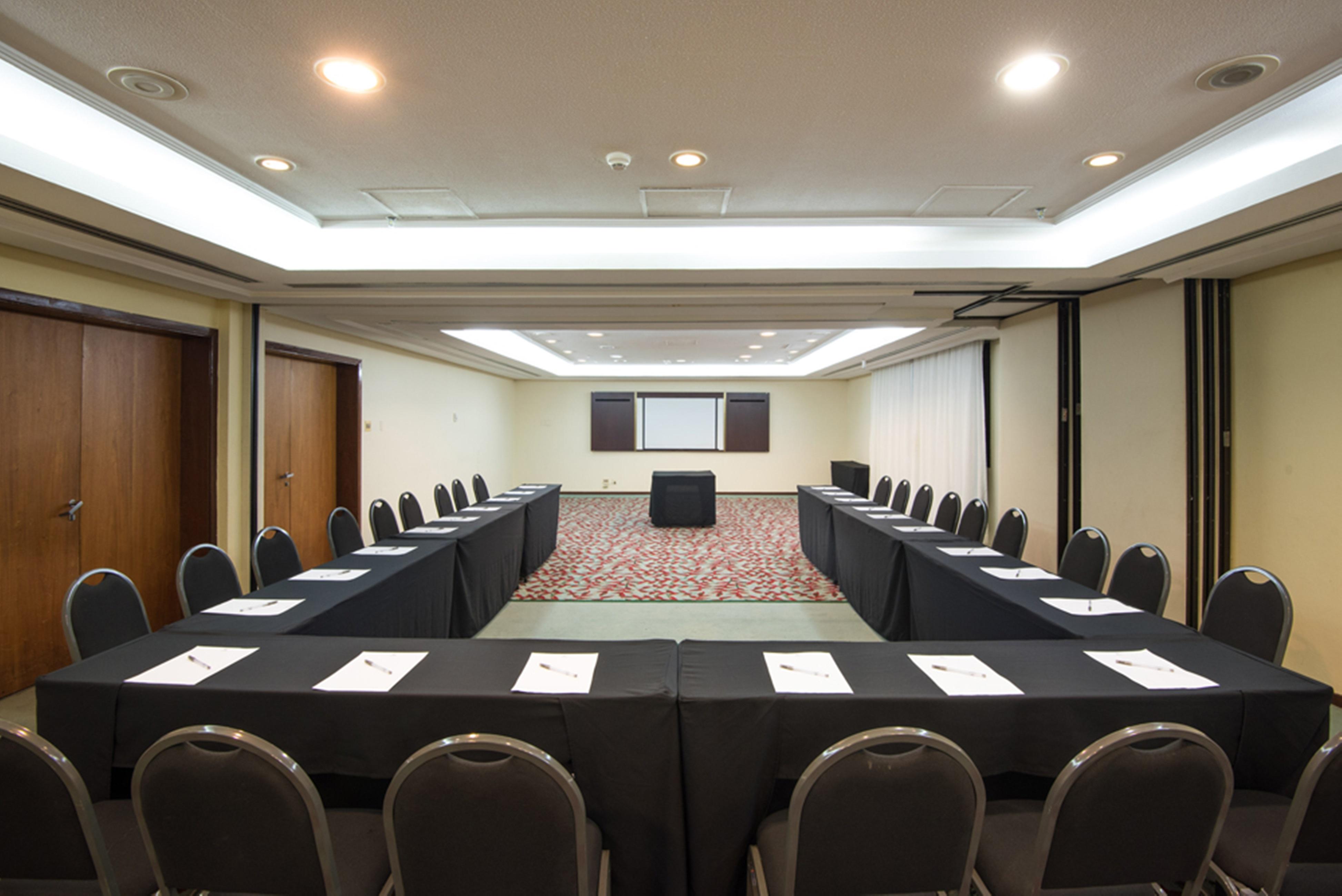 Vila Gale Cabo كابو دي سانتو اغوستي المظهر الخارجي الصورة Meeting room