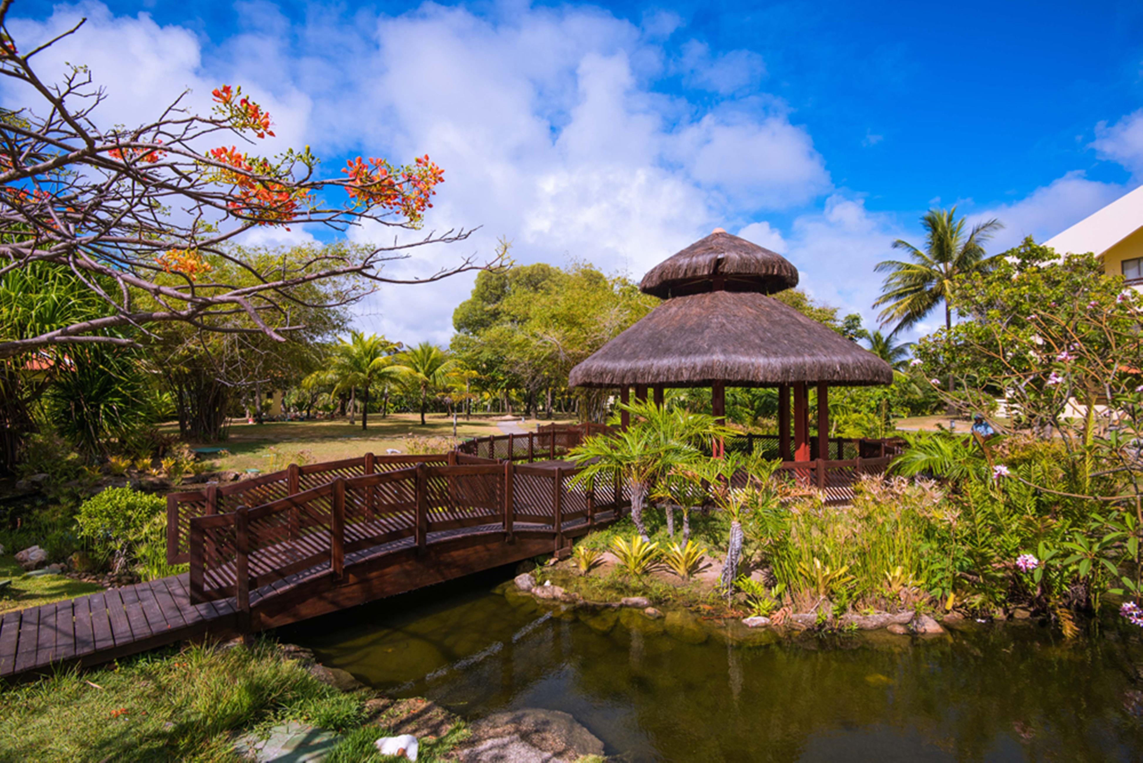 Vila Gale Cabo كابو دي سانتو اغوستي المظهر الخارجي الصورة The park's Japanese garden