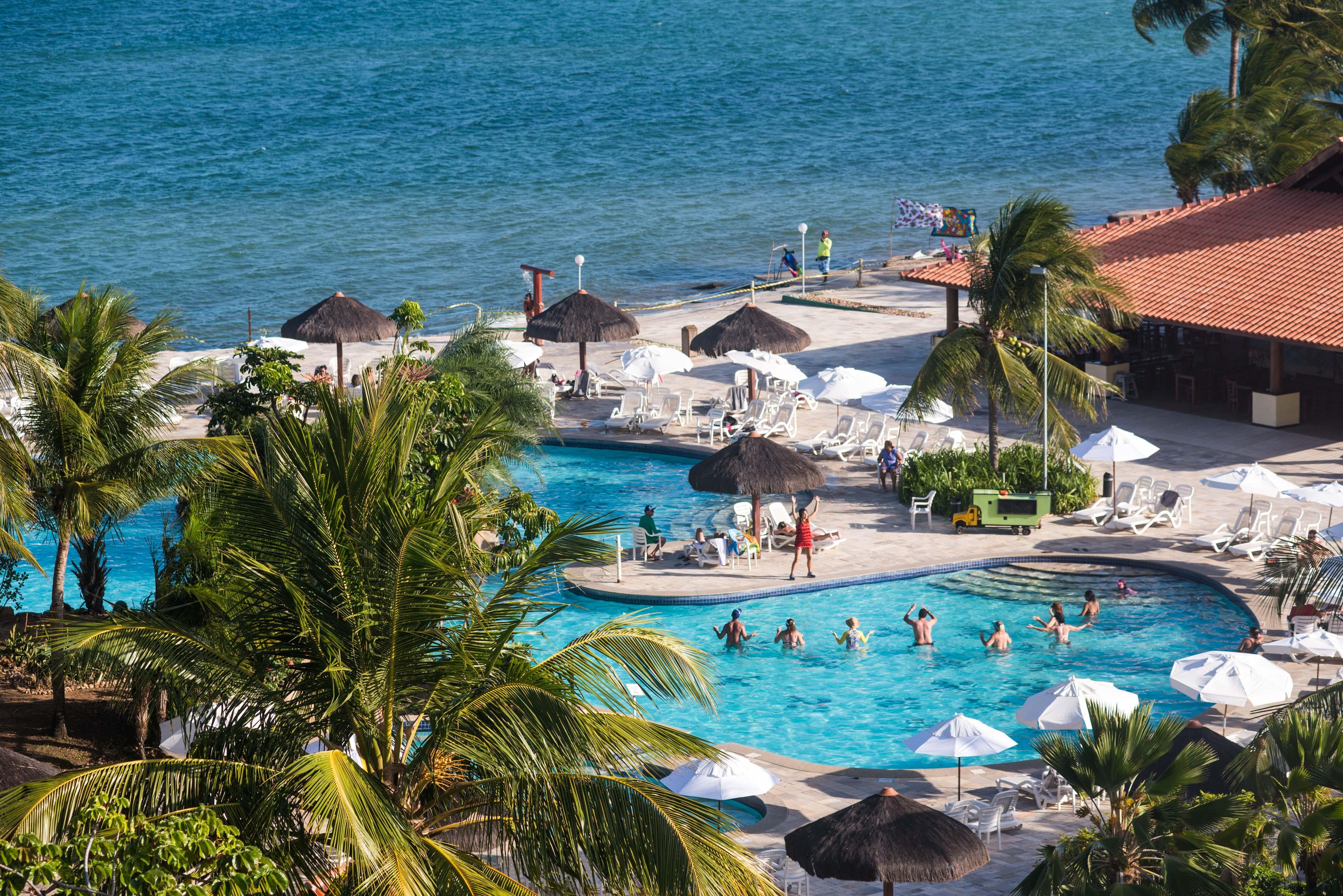 Vila Gale Cabo كابو دي سانتو اغوستي المظهر الخارجي الصورة A beach resort in Acapulco, Guerrero